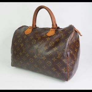 • AUTHENTIC LOUIS VUITTON SPEEDY 30•